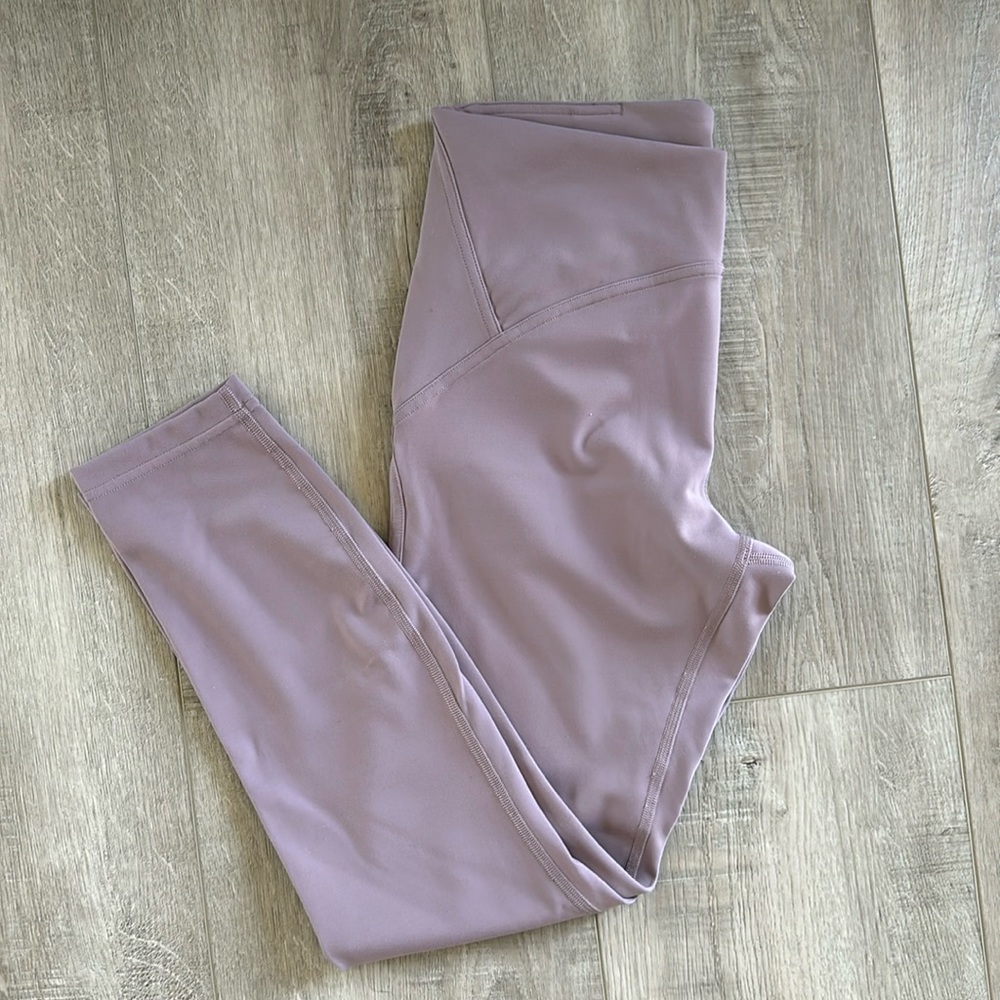 Lululemon Purple Legging Size 8 NWOT
